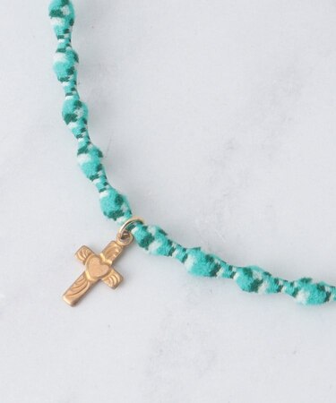 Motief W Necklace