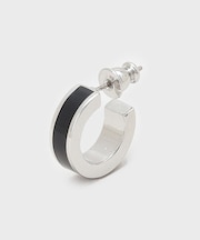 ブラックエポラインピアス