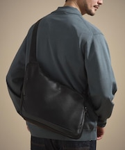 【ペットボトル、ガジェット収納】エディターズショルダー