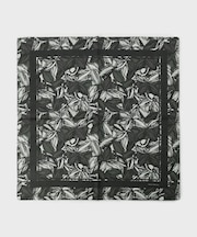 カカオ柄プリントハンカチ