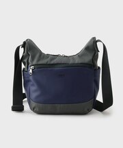 STORAGE ミドルショルダーバッグ