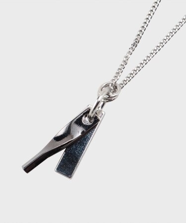 ダブルバーネックレス