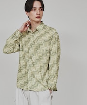 幾何学柄シャツ