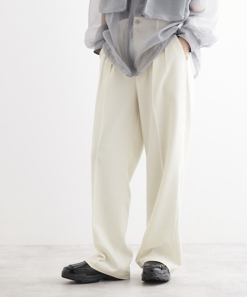 ワイドテーパードタックパンツ