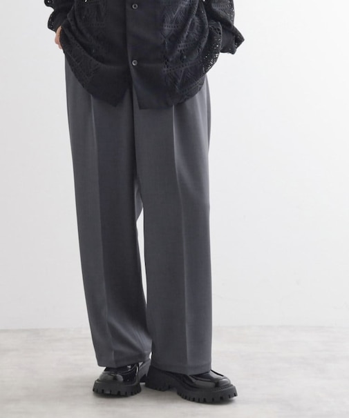 ワイドテーパードタックパンツ