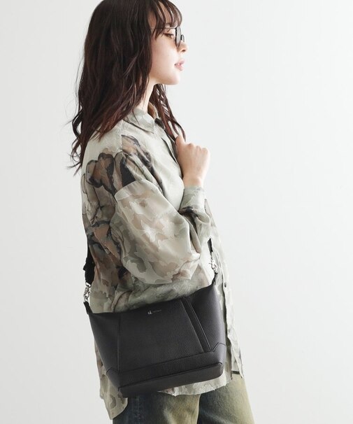 レクタングルショルダーバッグ