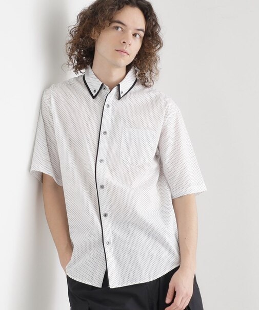 2枚衿ドット柄シャツ