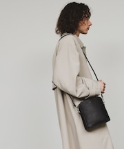 アオリミニショルダー