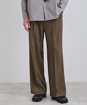 ワイドストレートパンツ