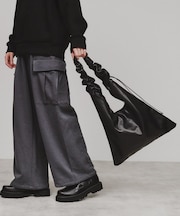 ギミックショルダーバッグ
