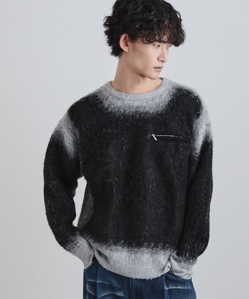 グラデーションニット