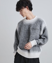 グラデーションニット
