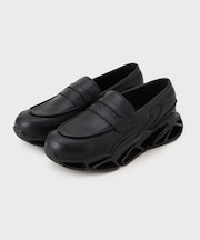 アクションソールローファー