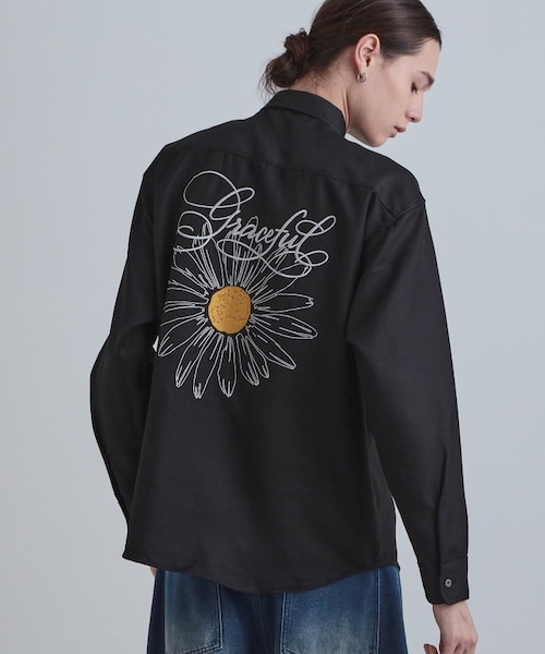 バックデイジー刺繍シャツ｜ティーケータケオキクチの通販｜&mall
