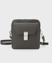 ポケットアオリショルダー