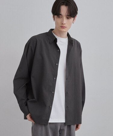 レギュラーカラーシャツ