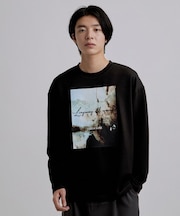 ブラシ刺繍長袖Tシャツ
