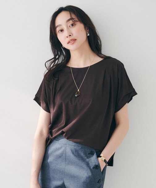 【洗える】タック入りフレンチスリーブプルオーバー