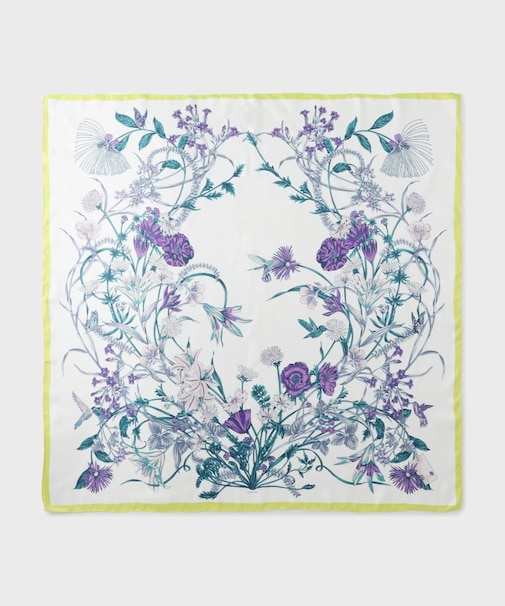 フラワープリントスカーフ