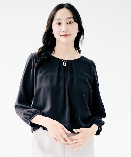 【透けにくい/ウエストイン見え】タックブラウス