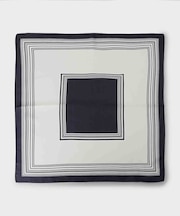 スクエアラインプリントスカーフ