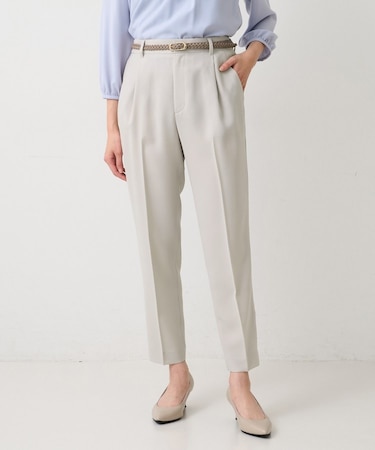 エアリータックテーパードパンツ