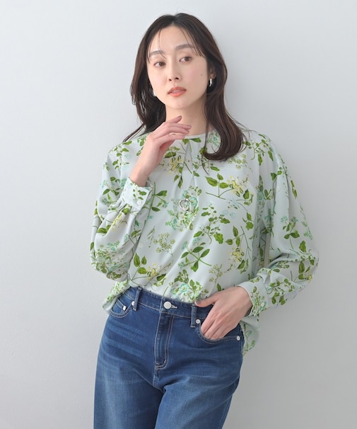 ボタニカルブラウス