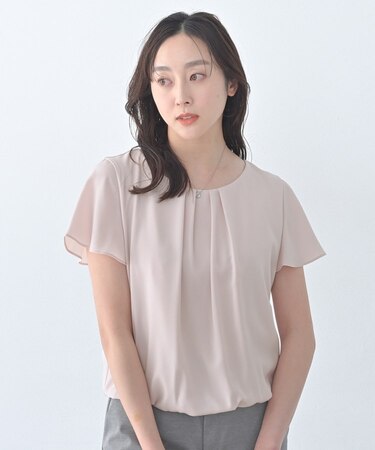 パウダリータックブラウス