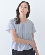 パウダリータックブラウス