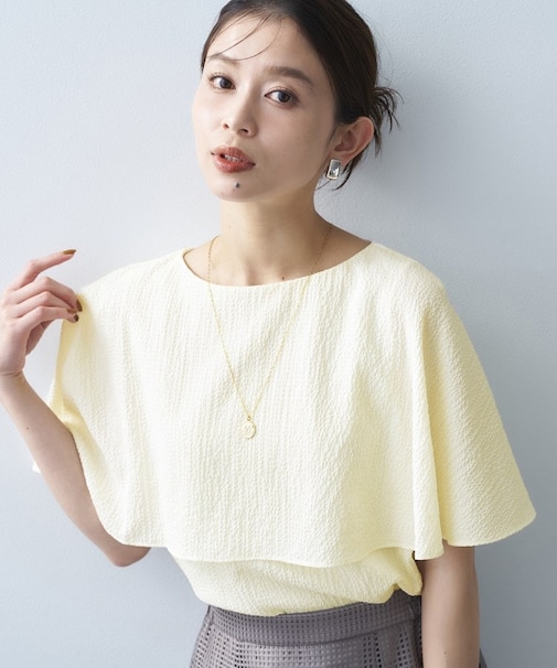 ケープデザインブラウス