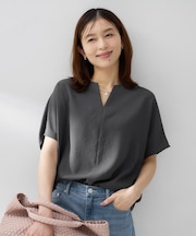 【はっ水/遮熱/セットアップ可】リラクミスト キーVネックブラウス