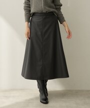 【後ろウエストゴム/軽やか】レザー調スカート