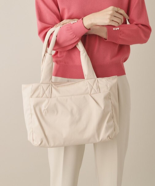 【A4対応／9ポケット】肩に優しい軽量トート