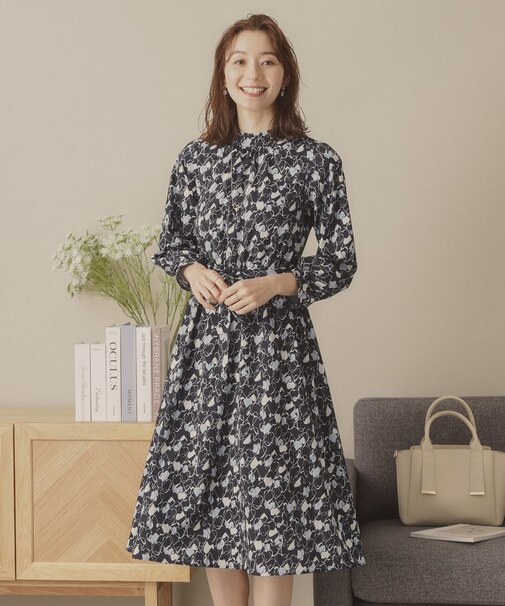 【手洗い可／ウエストゴム】ハートプリントワンピース