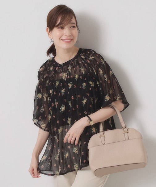 【手洗い可】花柄楊柳ブラウス