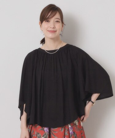 【手洗い可】フレア袖ブラウス