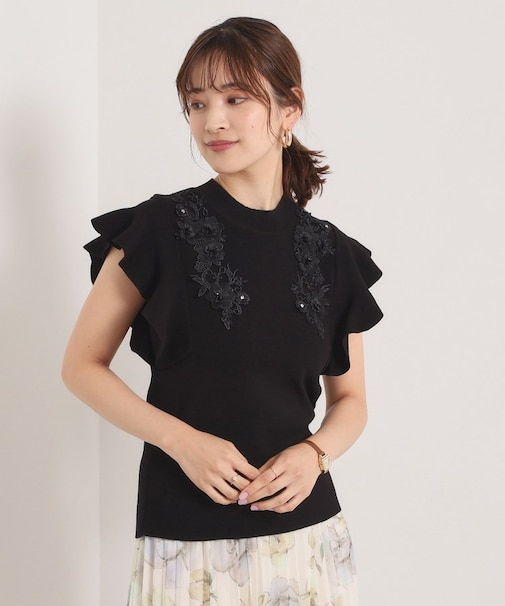 【手洗い可】花レースフリル袖ニット