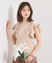 【手洗い可】花レースフリル袖ニット