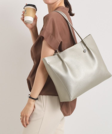 【通勤】仕切りA4トート