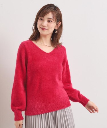 【手洗い可】フェザーヤーンVネックニット