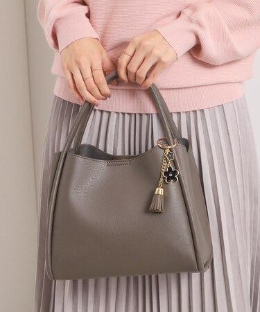 【2WAY】チャーム付きミニトート