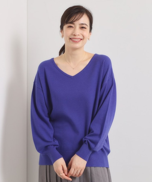 【静電気防止／手洗い可】クリーミータッチVネックニット