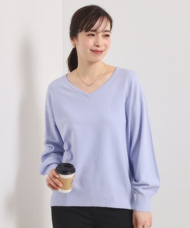 【静電気防止／手洗い可】クリーミータッチVネックニット