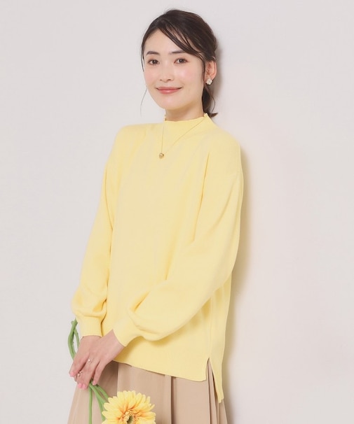 カラフルハイネックニット