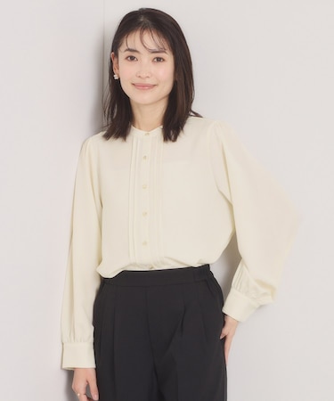 【手洗い可】フロントピンタックブラウス