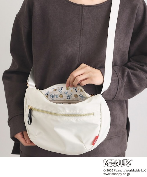 ＜PEANUTS＞裏地総柄ミニショルダー