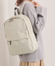 【収納アドバイザー監修】合皮コンビリュック