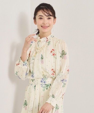 【手洗い可／セットアップ可】ラメストライプ花柄ブラウス