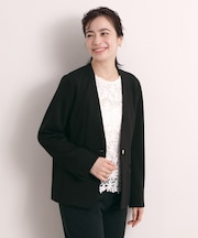 ダンボールノーカラージャケット