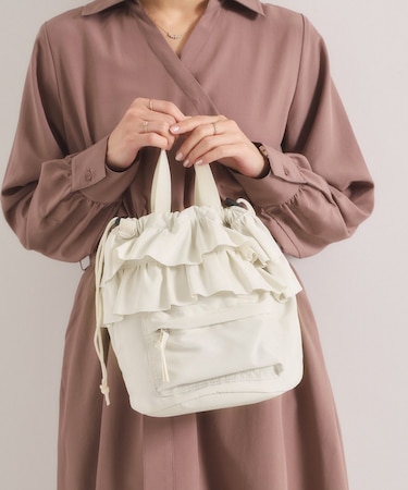 フリルドロストショルダー